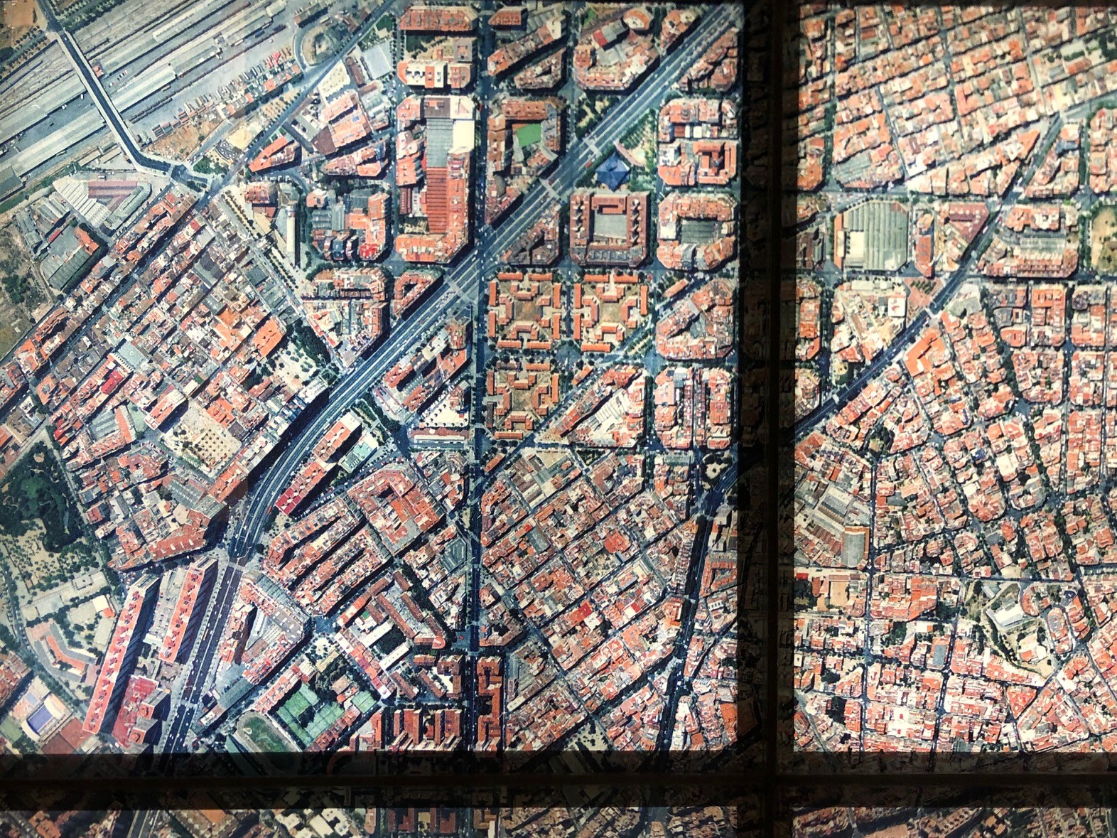 “Barcellona: lo spazio pubblico come leva di innovazione urbana”